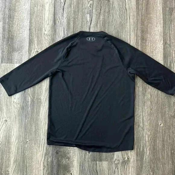 Under Armour Shirt Black Three Quarter Sleeve Moisture Wicking Shirt Size Medium - Picture 6 of 7